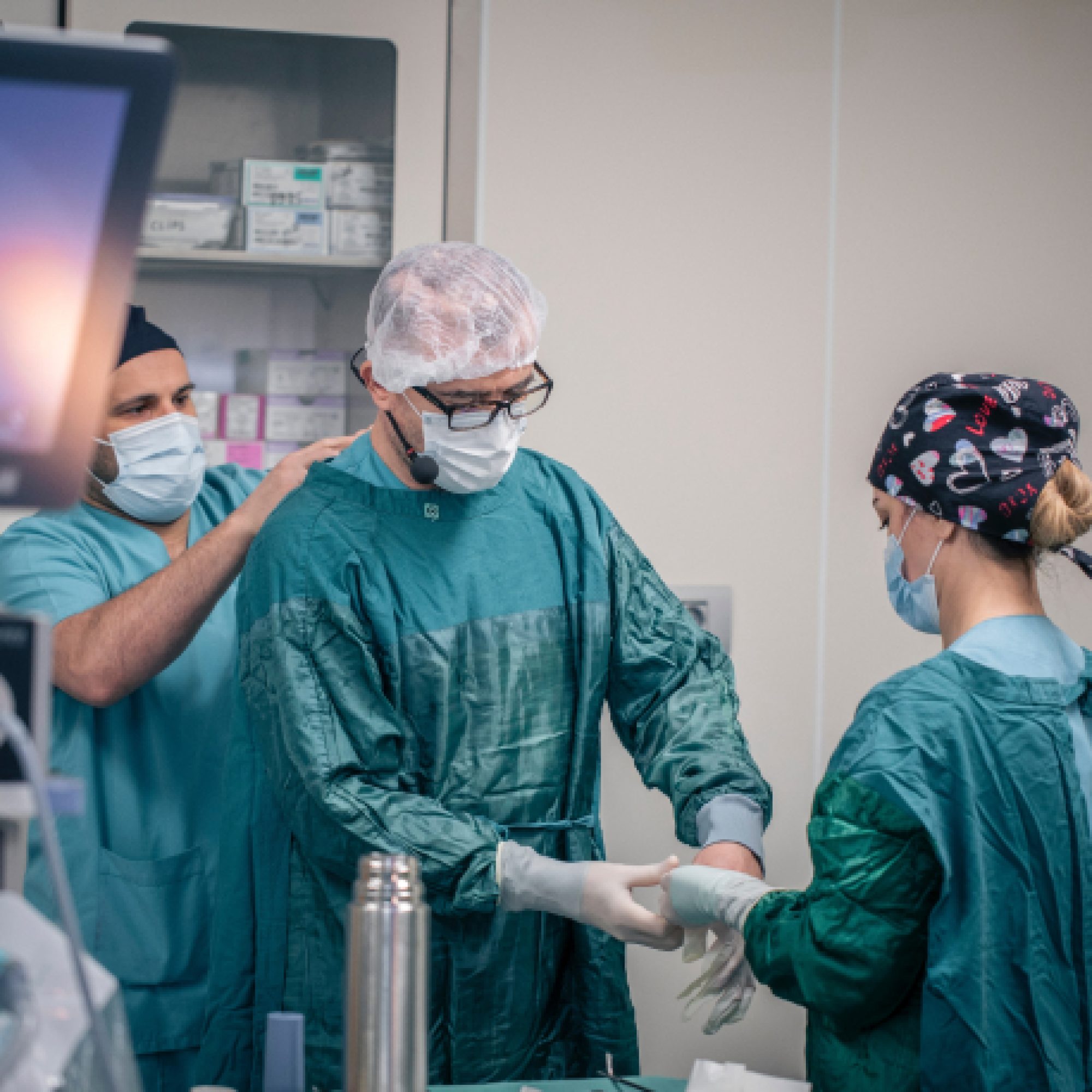 pexels-zakir-rushanly-11661531 1